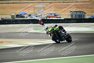 media/Sep-07-2025-TrackXperience (Sun) [[ee17e62fad]]/Level 2/Session 4 (Lower Chicane)/